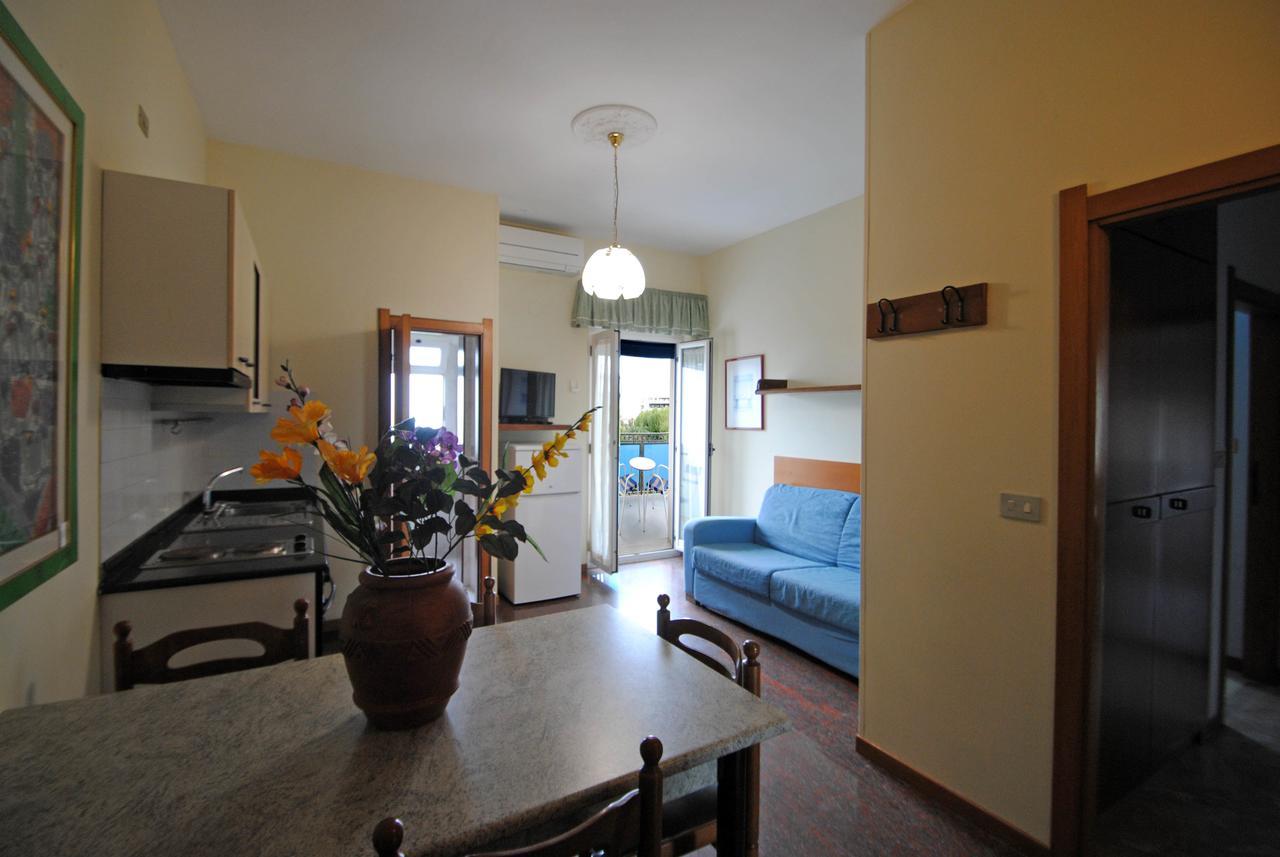 Residence 7 Bello San Benedetto del Tronto Eksteriør billede