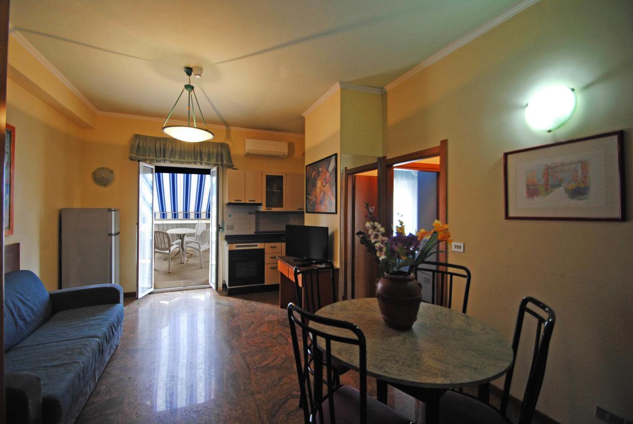 Residence 7 Bello San Benedetto del Tronto Eksteriør billede