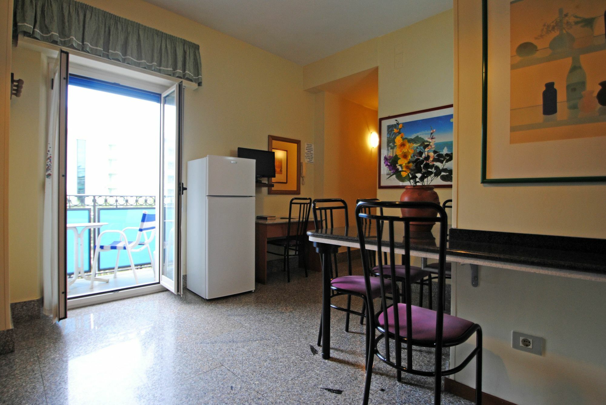 Residence 7 Bello San Benedetto del Tronto Eksteriør billede